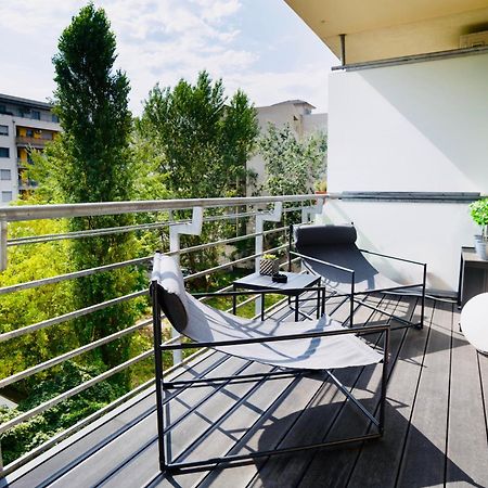 Suiteangel - Luxury Design Condo With Free Garage Budapest Kültér fotó