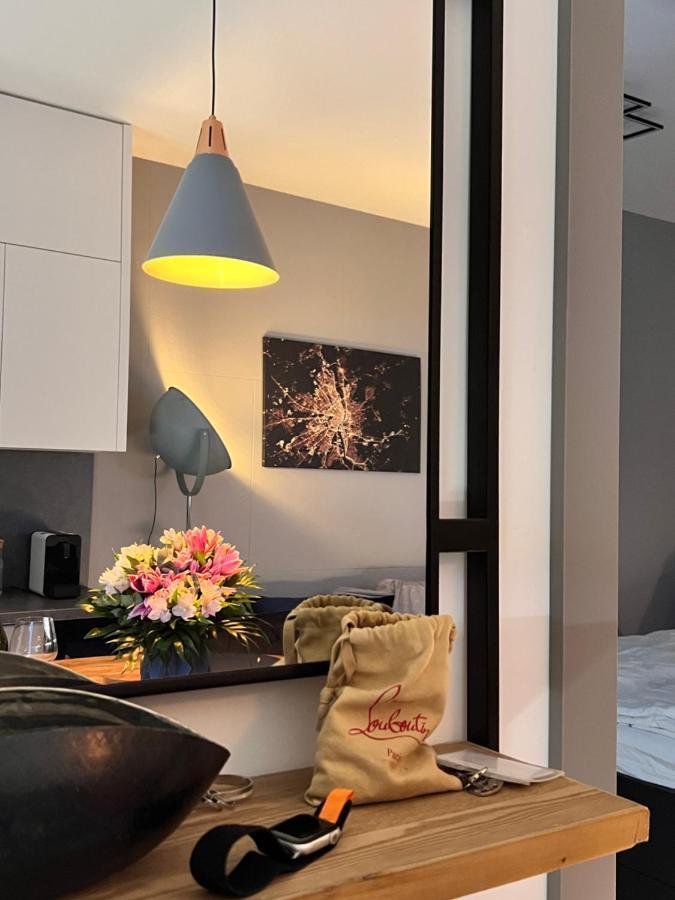 Suiteangel - Luxury Design Condo With Free Garage Budapest Kültér fotó