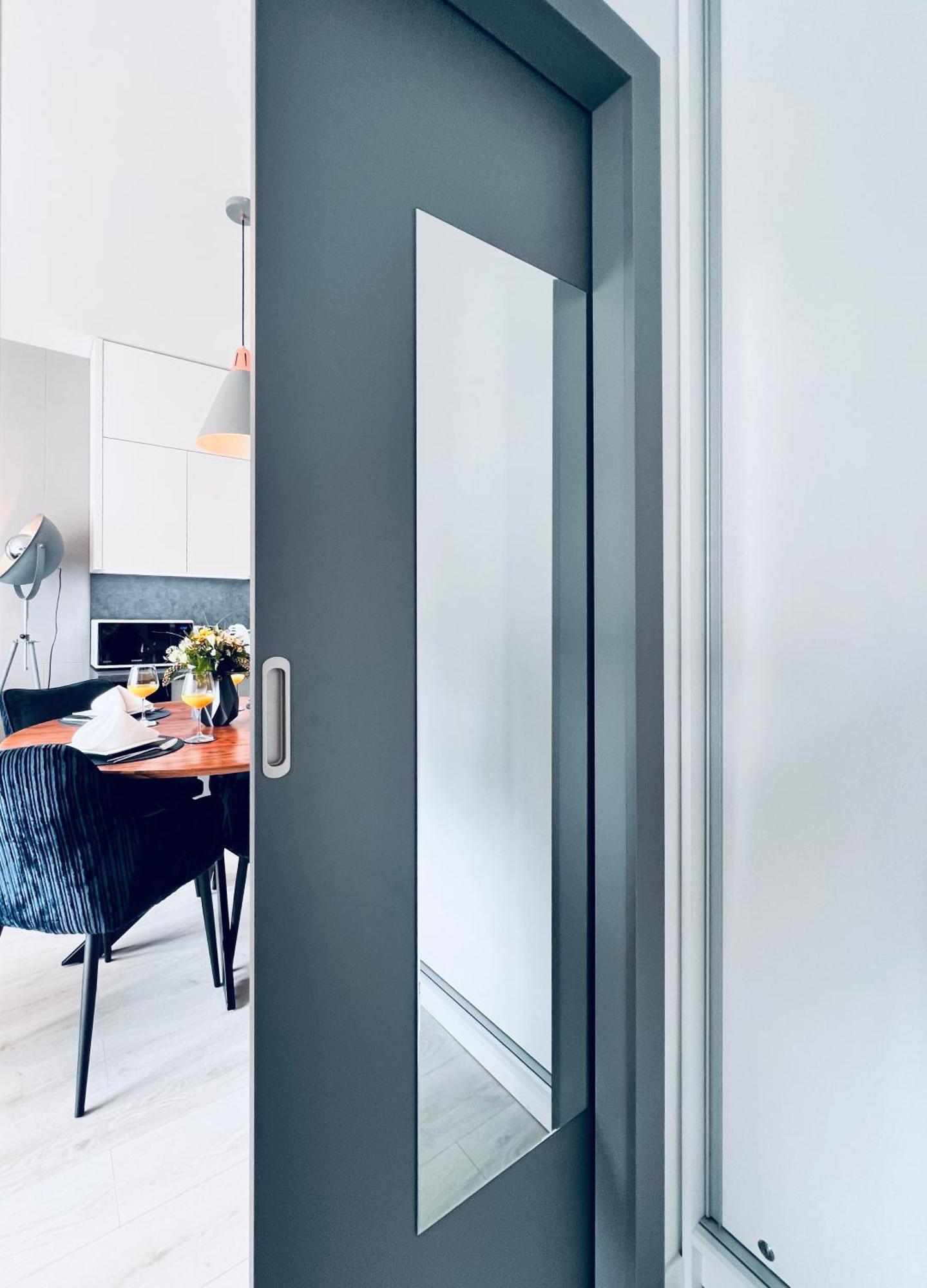 Suiteangel - Luxury Design Condo With Free Garage Budapest Kültér fotó